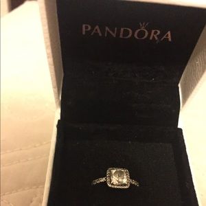 Pandora Ring